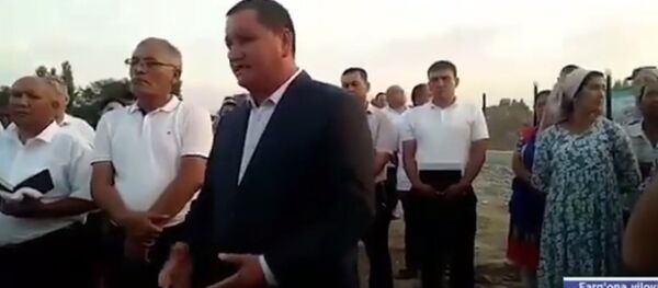 Хоким Ферганской области публично извинился перед населением - видео - Sputnik Узбекистан