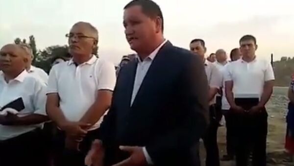Хоким Ферганской области публично извинился перед населением - видео - Sputnik Узбекистан