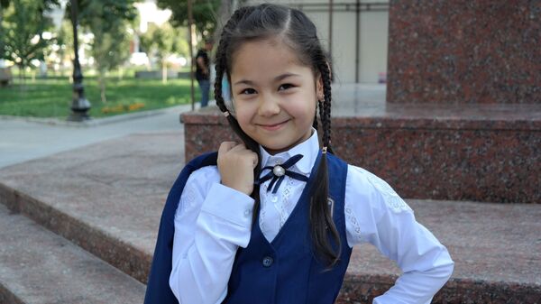 Школьная форма - Sputnik Узбекистан