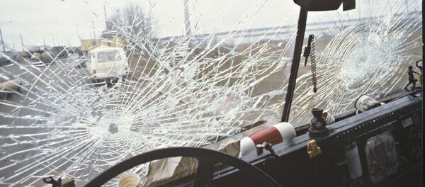 Разбитое стекло. Архивное фото Разбитое стекло. Архивное фото - Sputnik Ўзбекистон