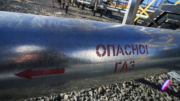 Труба газопровода на дожимной компрессорной станции - Sputnik Узбекистан