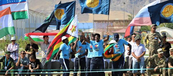 Соревнования военных медиков в Узбекистане в рамках АрМи—2019 - Sputnik Узбекистан