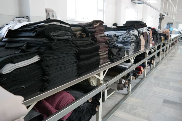 Униформой для Аэрофлота может заняться узбекская компания - Sputnik Узбекистан