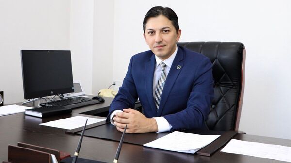 Direktor Agentstva po razvitiyu rinka kapitala Atabek Nazirov  - Sputnik O‘zbekiston