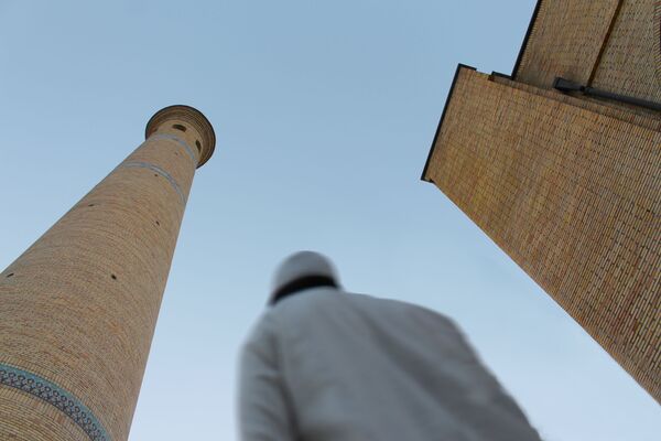 Величественная башня мечети Хазрати Имам в Ташкенте - Sputnik Ўзбекистон
