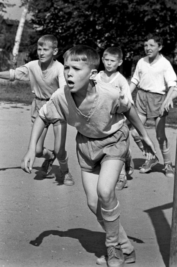 Соревнования по футболу среди детских команд. 1969 год - Sputnik Узбекистан