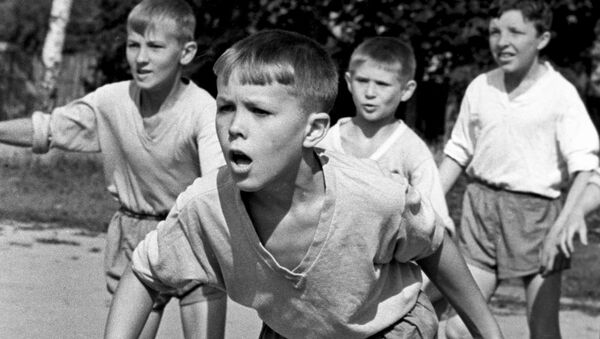 Соревнования по футболу среди детских команд. 1969 год - Sputnik Ўзбекистон