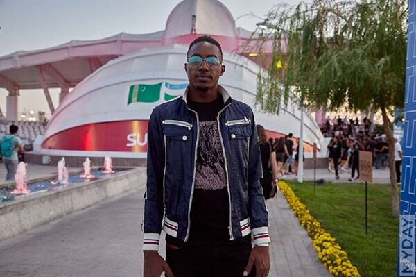 Красный, белый и черный: как прошел Dance Music Fest в Ташкенте Красный, белый и черный: как прошел Dance Music Fest в Ташкенте - Sputnik Узбекистан