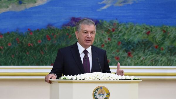 Shavkat Mirziyoyev raskritikoval rukovoditeley sektorov, ne sposobnix izmenit svoe mishlenie - Sputnik O‘zbekiston