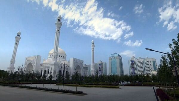Мечеть в г. Шали Чеченской республики - Sputnik Узбекистан