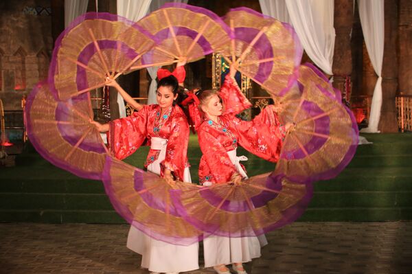 В Самарканде прошел фестиваль Самарканд – сердце Великого шелкового пути - Sputnik Узбекистан