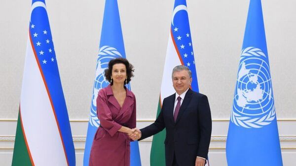 Prezident Uzbekistana vstretilsya s Generalnim direktorom YuNESKO Odri Azule - Sputnik O‘zbekiston