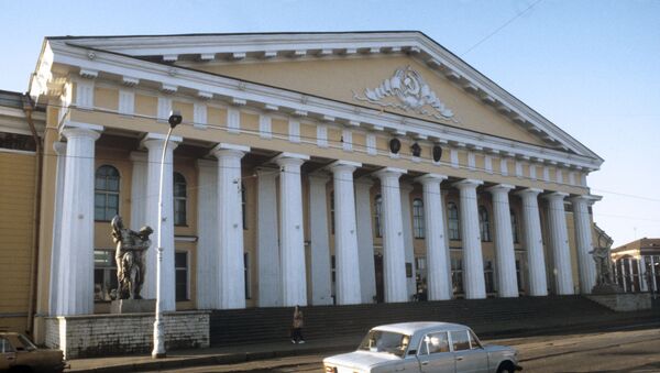 Здание Горного музея Санкт-Петербургского государственного Горного института - Sputnik Узбекистан