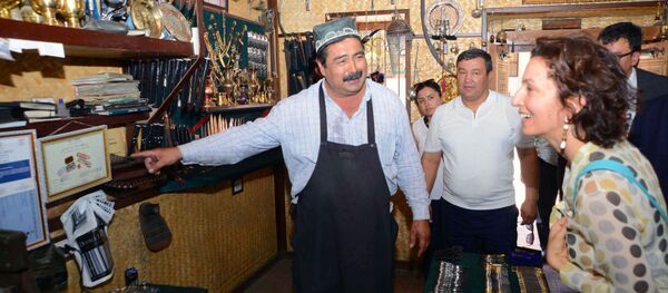 Генеральный директор ЮНЕСКО Одри Азуле посетила Бухару Генеральный директор ЮНЕСКО Одри Азуле посетила Бухару - Sputnik Узбекистан