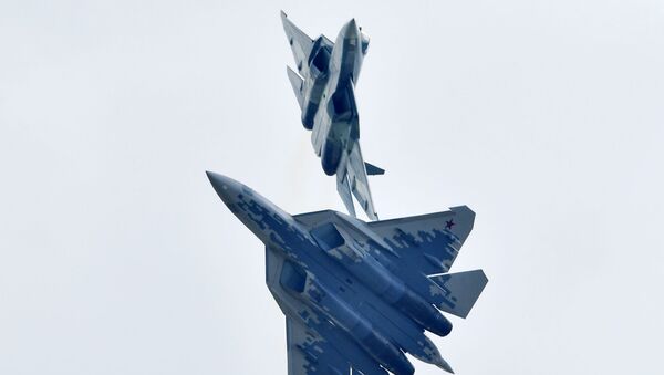Rossiyaning beshinchi avlod Su-57 qiruvchilari. - Sputnik O‘zbekiston