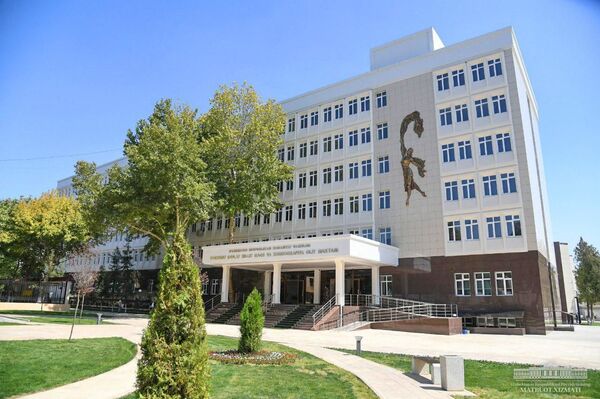 Мирзиёев: на местах должны быть учреждения под эгидой Высшей школы танца - Sputnik Узбекистан