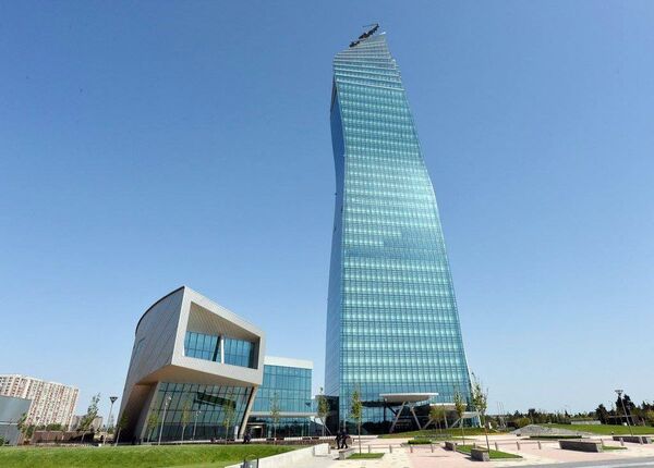 Небоскреб SOCAR Tower в Баку - Sputnik Узбекистан