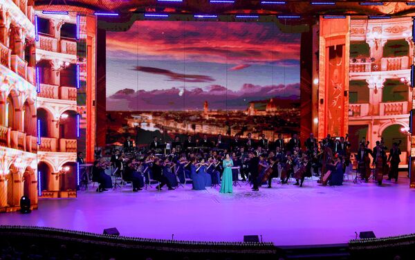 Помимо национальных мелодий на праздничном концерте звучала и европейская оперная классика - Sputnik Узбекистан