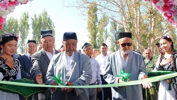 В Джизакской области 190 семей стали обладателями новых домов - Sputnik Узбекистан