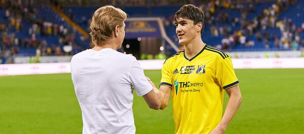 Eldor Shomurodov priznan luchshim igrokom RPL Eldor Shomurodov priznan luchshim igrokom RPL - Sputnik O‘zbekiston