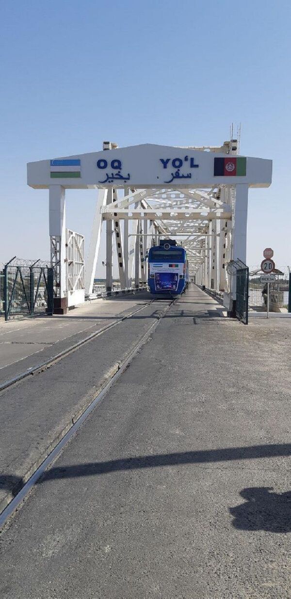 Отправился первый контейнерный поезд из Афганистана в КНР через Узбекистан - Sputnik Узбекистан