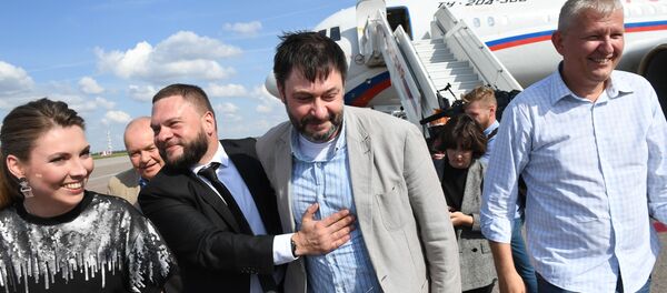 Участники договоренности об освобождении между Россией и Украиной прилетели в Москву - Sputnik Узбекистан