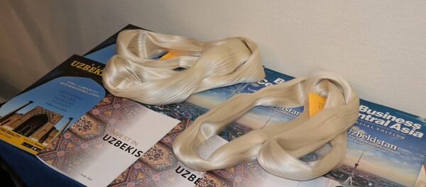 Узбекский шелк для Индии: презентация в Дели Узбекский шелк для Индии: презентация в Дели - Sputnik Узбекистан