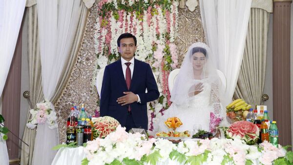 Obraztsovaya svadba zam xokima Surxandarinskoy oblasti - Sputnik Oʻzbekiston