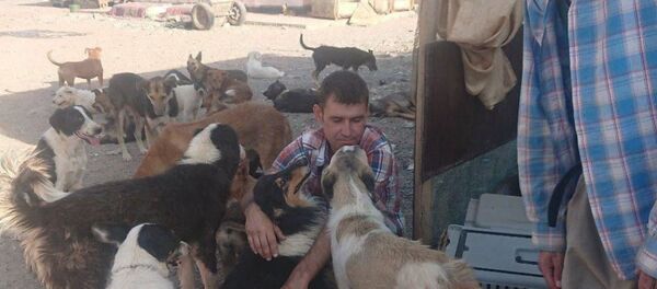 Когда внутри тебя ощущение бомж сменяется на волонтер - это круто - Sputnik Узбекистан