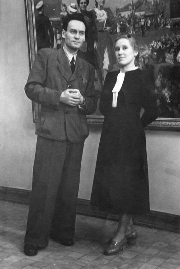 Семейные тайны: внучка художника Михаила Курзина ищет родных в Узбекистане - Sputnik Узбекистан