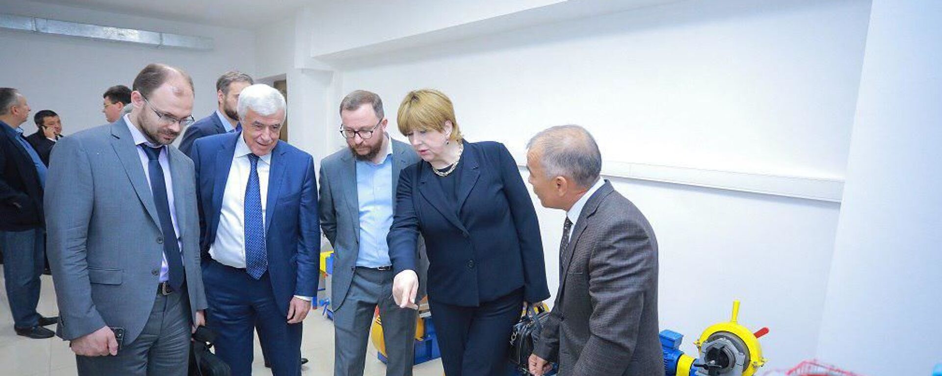 Российская делегация посетила филиал НИТУ МИСиС в Алмалыке - Sputnik Узбекистан, 1920, 09.09.2019