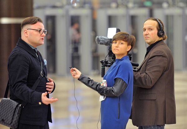 Продюсер и ведущий Алексей Остудин  - Sputnik Узбекистан