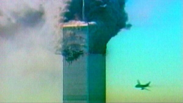 Terroristicheskiy akt v Nyu-Yorke 11-sentabrya 2001 goda. Kadri iz arxiva - Sputnik O‘zbekiston
