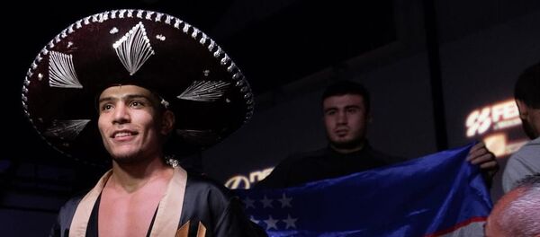 Узбекский боксер Муроджон Ахмадалиев Узбекский боксер Муроджон Ахмадалиев - Sputnik Узбекистан