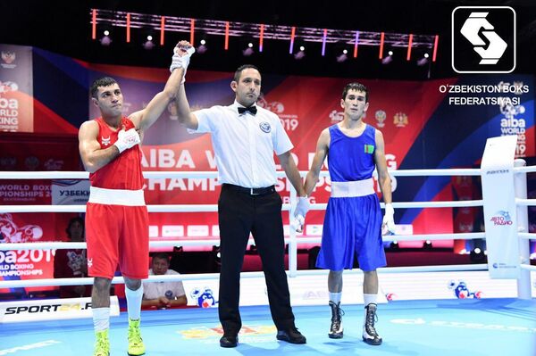 На классе: узбекистанец Зоиров не оставил шансов сопернику На классе: узбекистанец Зоиров не оставил шансов сопернику - Sputnik Узбекистан