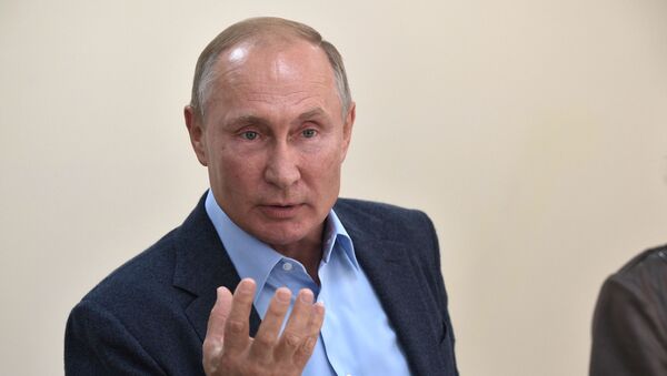 Рабочая поездка президента РФ В. Путина в Дагестан - Sputnik Узбекистан