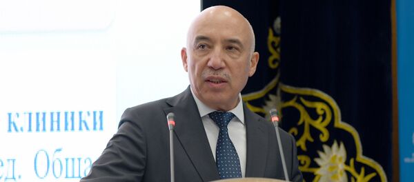 Министр здравоохранения Узбекистана Алишер Шадмонов - Sputnik Узбекистан