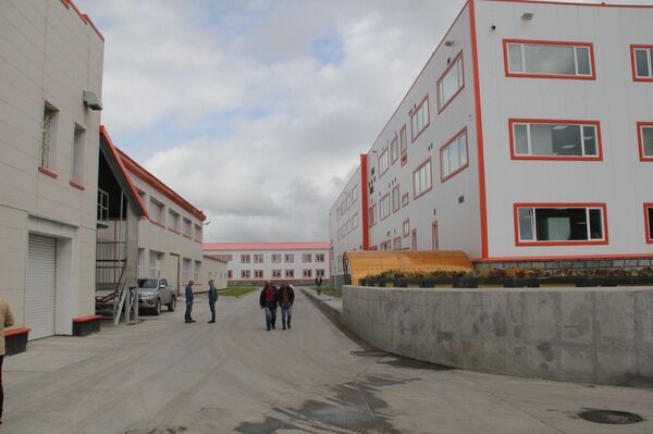 Золотая рыбка — это не сказка: исландцы едут на самый современный завод России - Sputnik Узбекистан