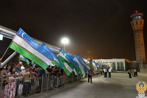 Лучшие в мире: как встречали узбекских боксеров - фото - Sputnik Узбекистан