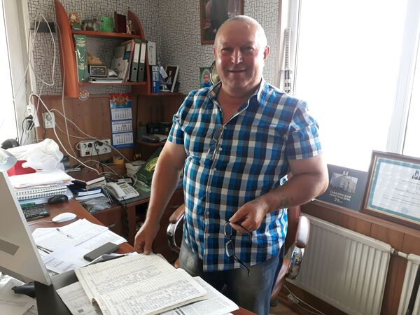 Токайские вина Курильским островам: как венгр Тибор на Итурупе бизнесом занимается - Sputnik Узбекистан