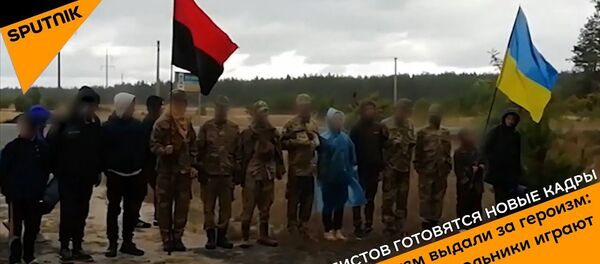 Экстремизм выдали за героизм: украинские школьники играют в нацистов - Sputnik Узбекистан