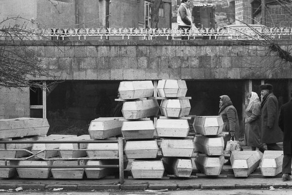 Последствия землетрясения в Армении - Sputnik Узбекистан