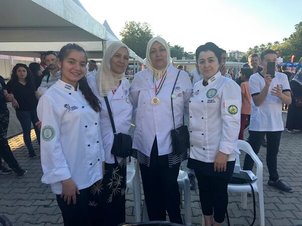 Повар из Узбекистана выиграла международный чемпионат в Турции - Sputnik Узбекистан