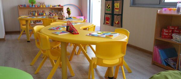 Министерство дошкольного образования презентовало детские сады на колесах - Sputnik Узбекистан