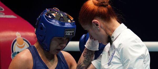 Бокс. Чемпионат мира. Женщины. Пятый день - Sputnik Узбекистан