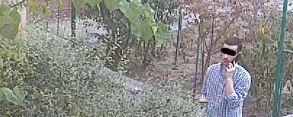 ГУВД Ташкента проверяют информацию о мужчине, который якобы проявляет нездоровый интерес к несовершеннолетним девочкам - Sputnik Узбекистан