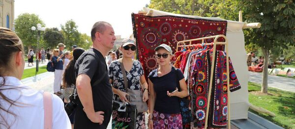 В Самарканде прошел фестиваль Silk Road Bazar В Самарканде прошел фестиваль Silk Road Bazar - Sputnik Узбекистан