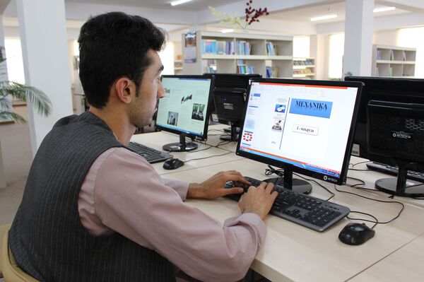 Кадры для мирной страны: кого готовит узбекско-афганский вуз в Термезе - Sputnik Узбекистан