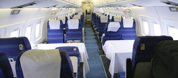 В салоне самолета Ил-114-100 - Sputnik Узбекистан