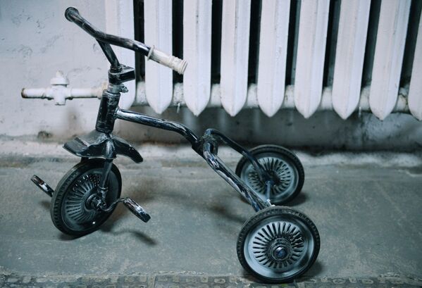 Детский велосипед - экспонат музея советского быта Сделано в СССР в Екатеринбурге - Sputnik Узбекистан